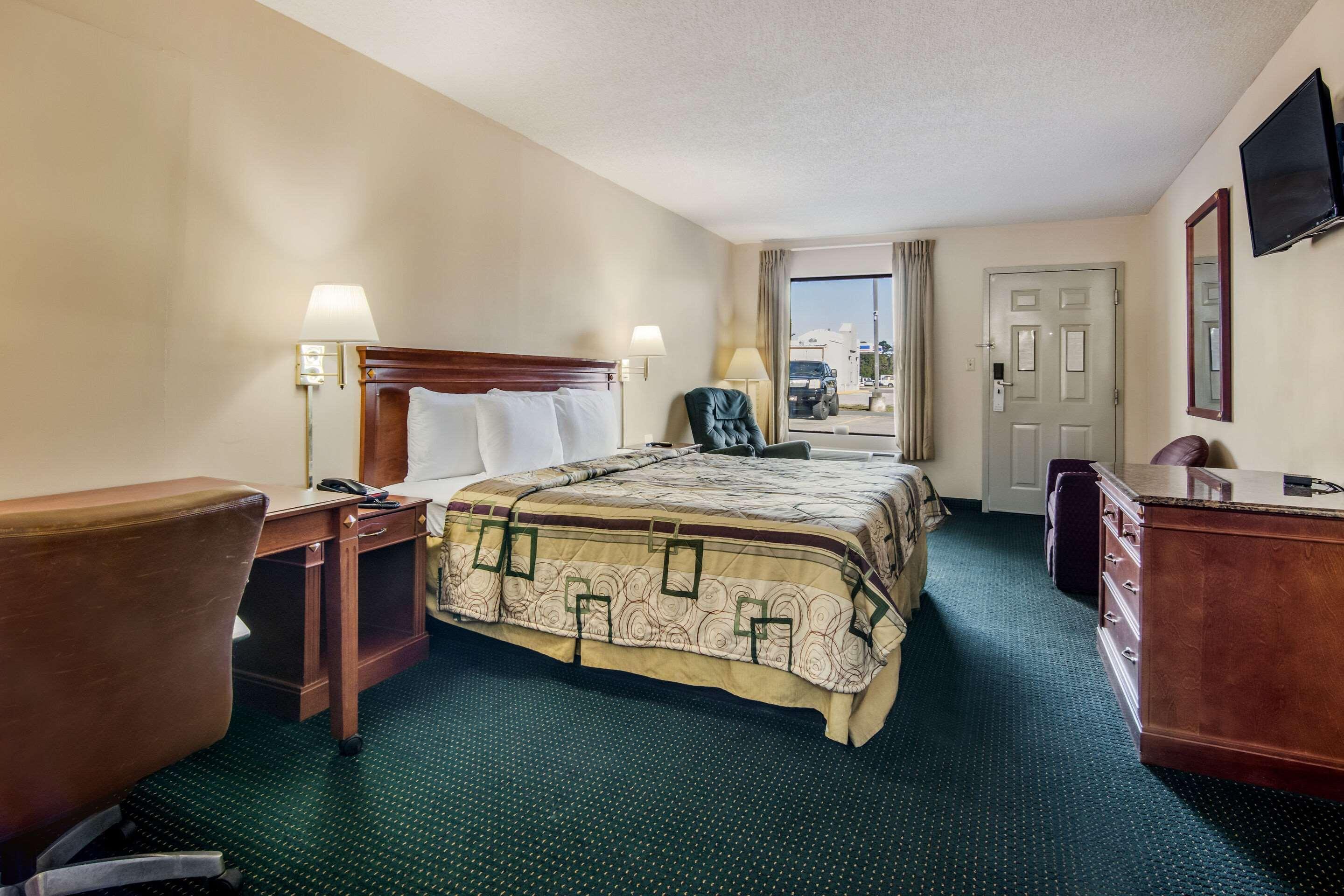 Rodeway Inn & Suites Dublin Exterior foto